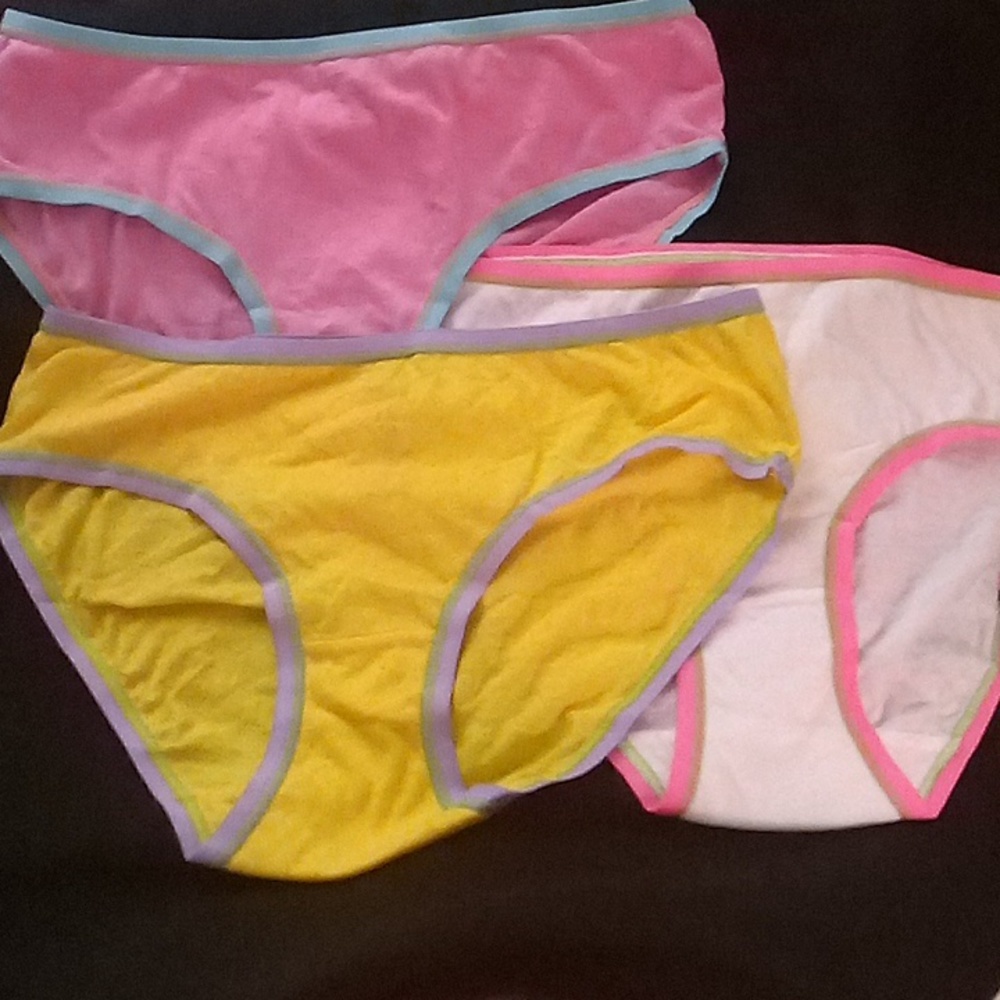 Girls Bikini Panty size 14